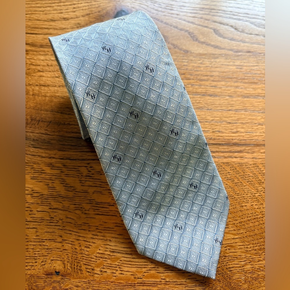 Vintage official Waffle House Uniform Men's Light Blue Tie- with “WH”